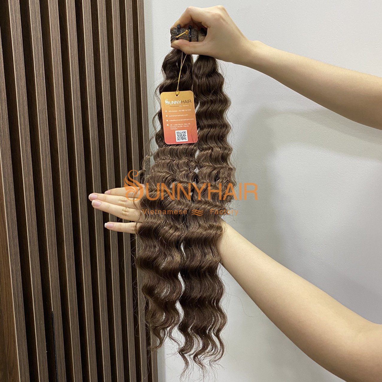 Sunny Hair Wholesale Best Price Body Wave Tape in Extensions Vietnam Remy Human Hair Seamless Skin Wefts